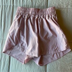 Lululemon Track That Size 4 High Waisted 4 inch inseam Pink